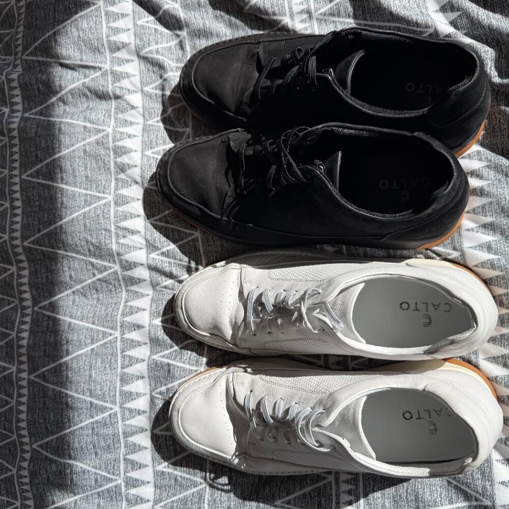 CALTO Sneakers – M11.5 (Fit 12) – White Leather + Black Suede Add 2in Height - Picture 7 of 9